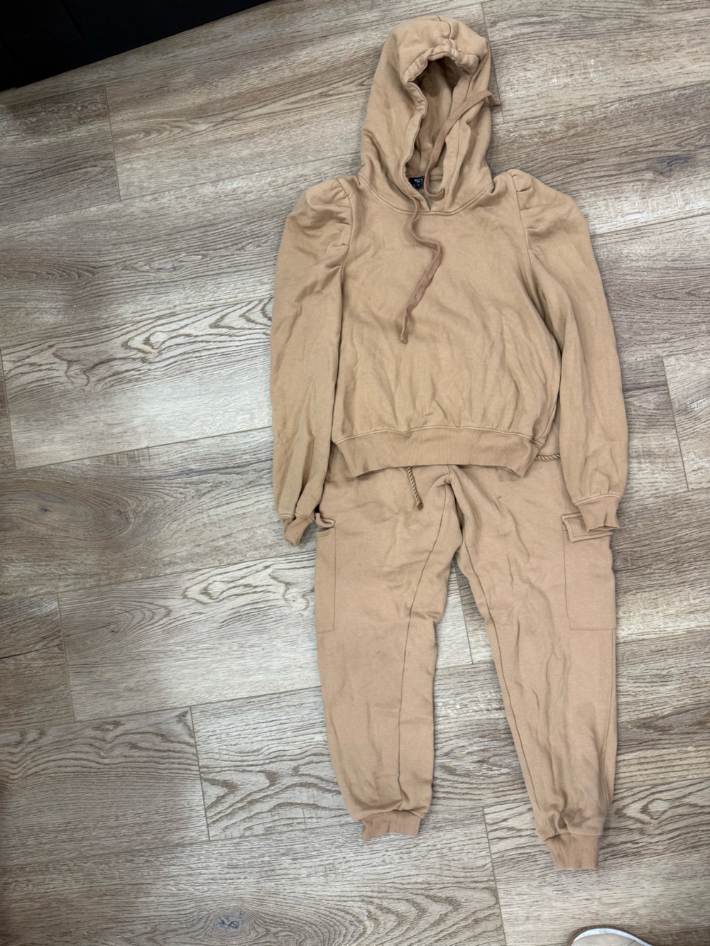 Express Women's Tan Cargo Jogger Set - Hooded Sweatshirt & Track Pants